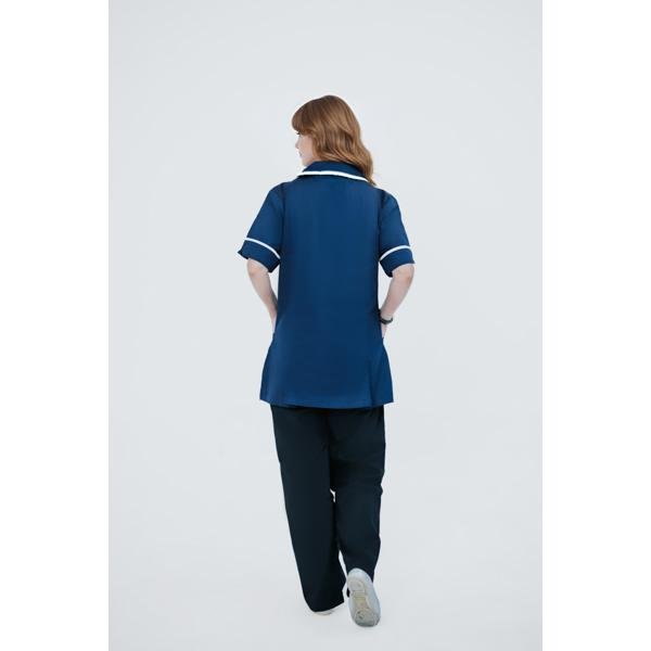 WOMEN'S SCRUB TOP